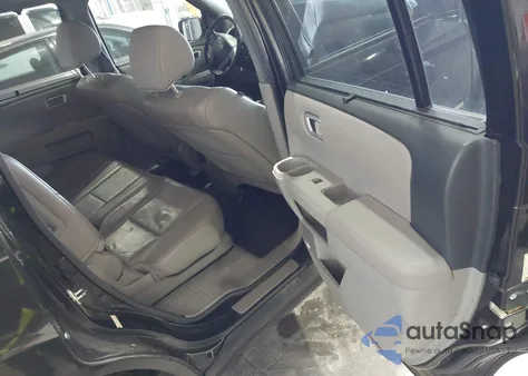 2013 Honda Pilot Touring z USA, uszkodzony, nr VIN 5FNYF4H91DB017246